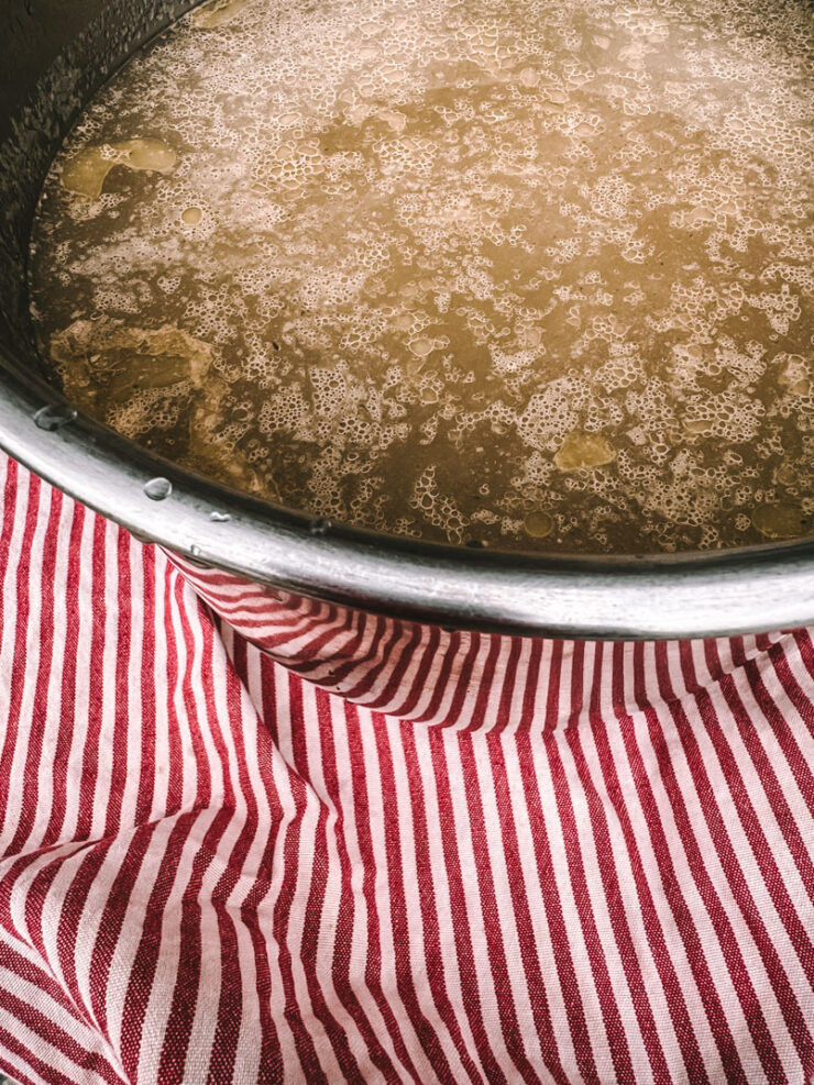 Chicken broth with fat chicken broth with fat