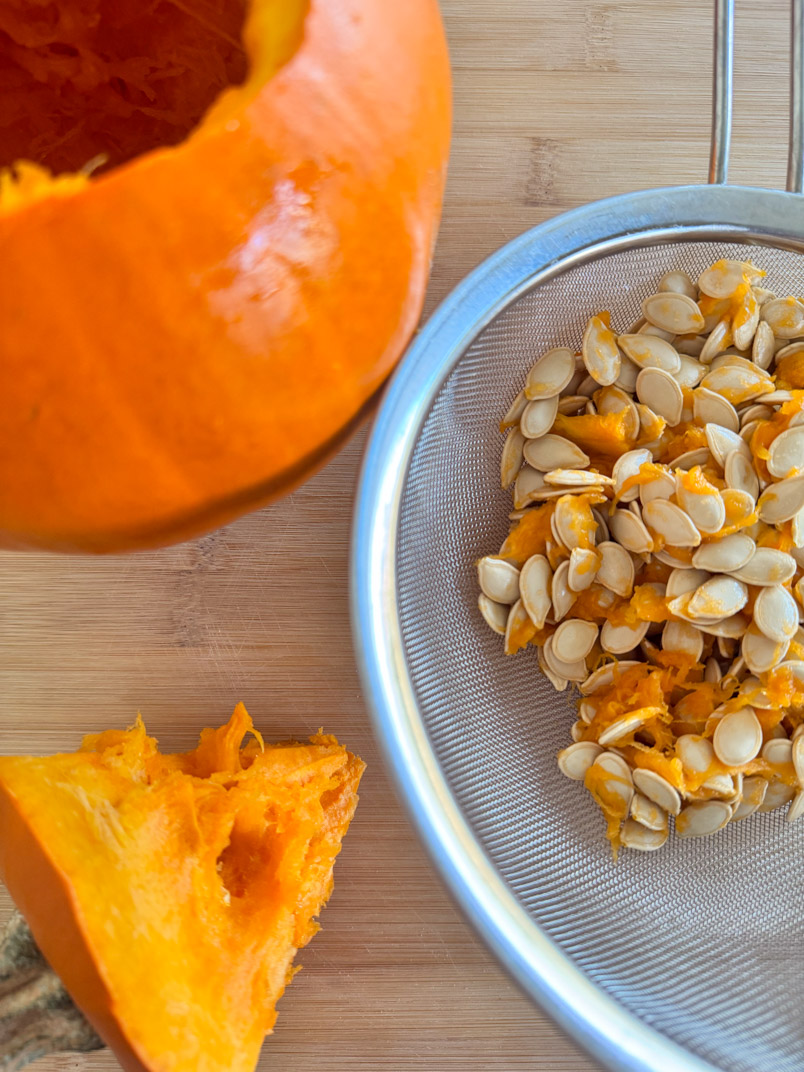 remove seeds from a pumpkin
