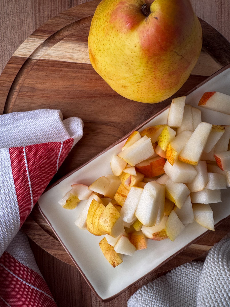 dice pears for homemade pear tea