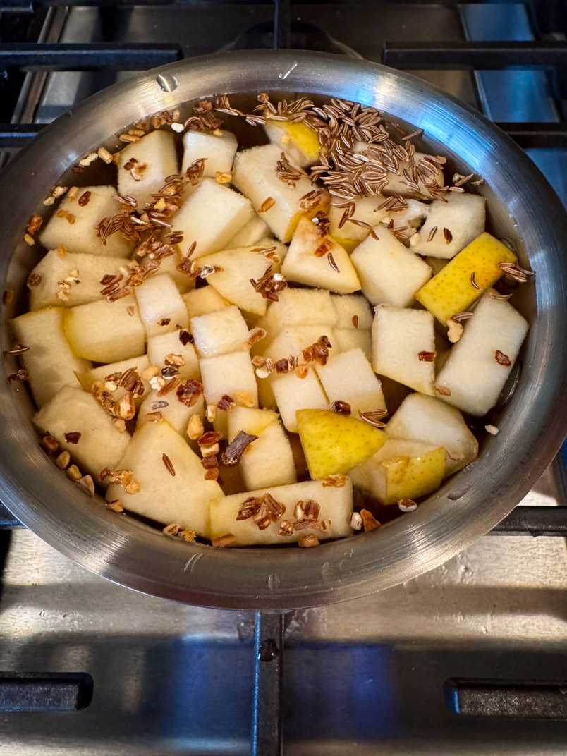 simmer pears for pear tea