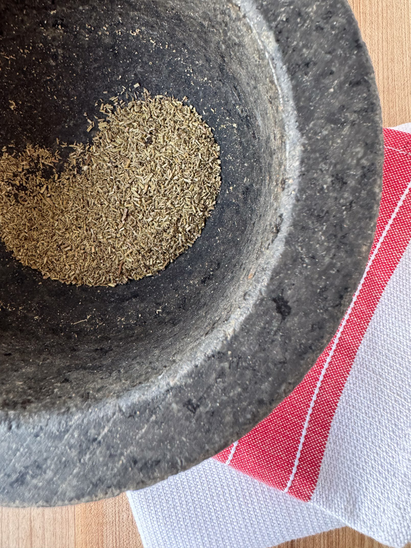 grind rosemary in mortar and pestle grind rosemary in mortar and pestle