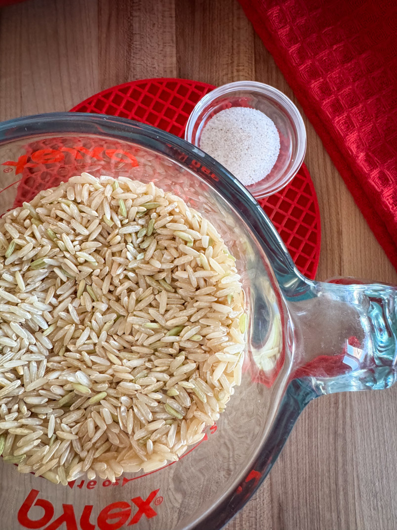 prepping brown rice